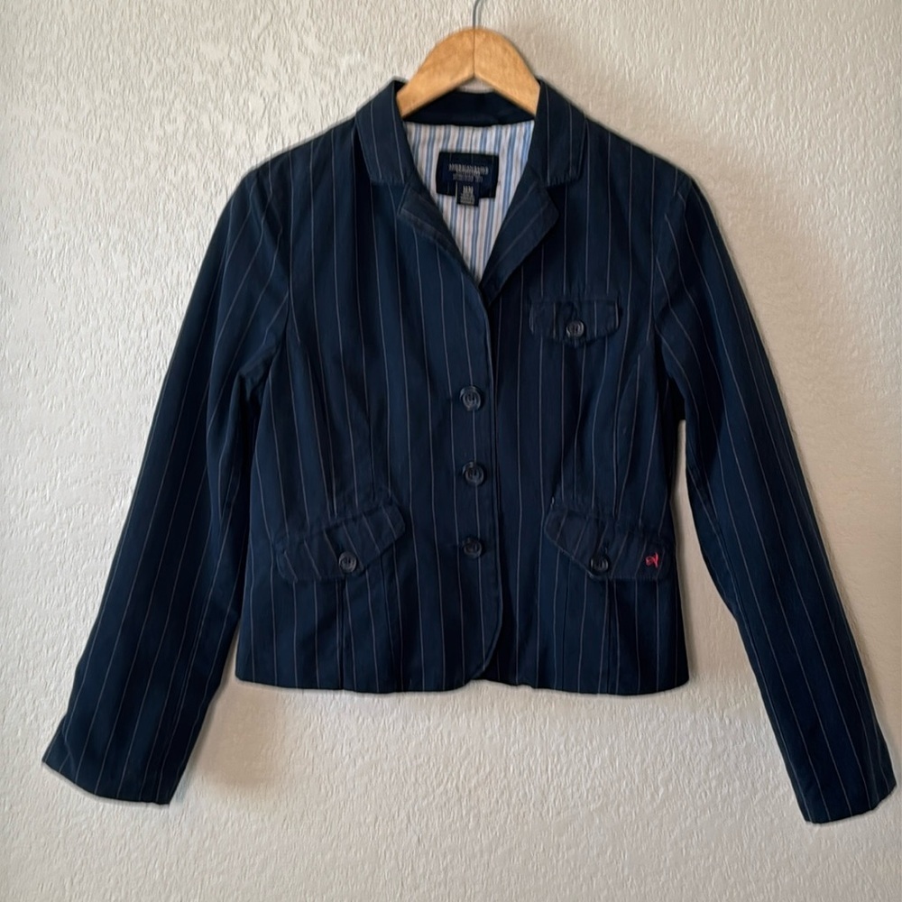 American Eagle Medium Jacket Button Down‎ Black Pinstripe Blue Stripe Interior